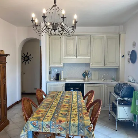 Casa Ribot: Centro E Mare A Portata Di Mano Alassio