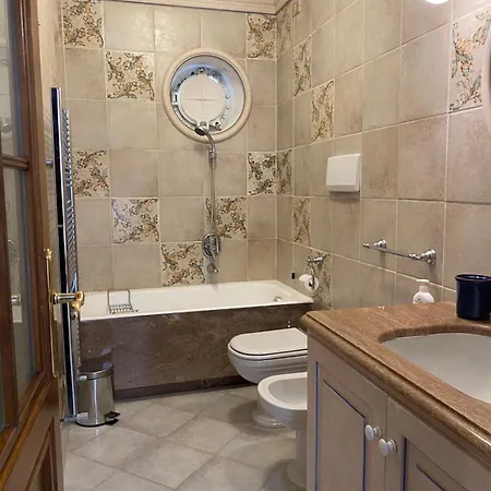 Casa Ribot: Centro E Mare A Portata Di Mano Апартаменти *