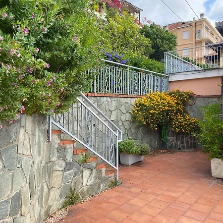 Casa Ribot: Centro E Mare A Portata Di Mano Apartman Alassio
