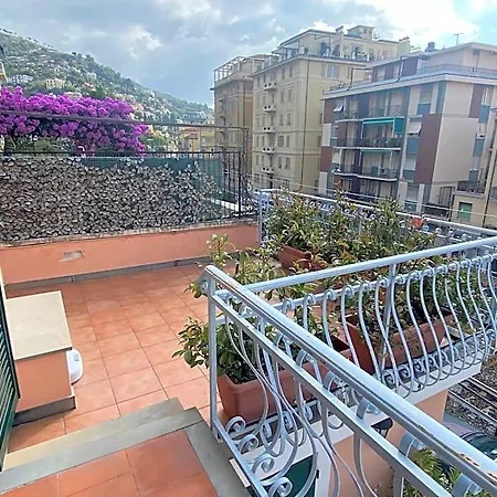 Casa Ribot: Centro E Mare A Portata Di Mano Alassio