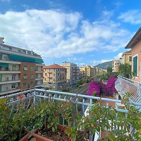 Casa Ribot: Centro E Mare A Portata Di Mano Lejlighed