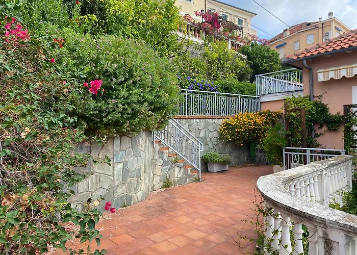 Casa Ribot: Centro E Mare A Portata Di Mano Apartment Alassio